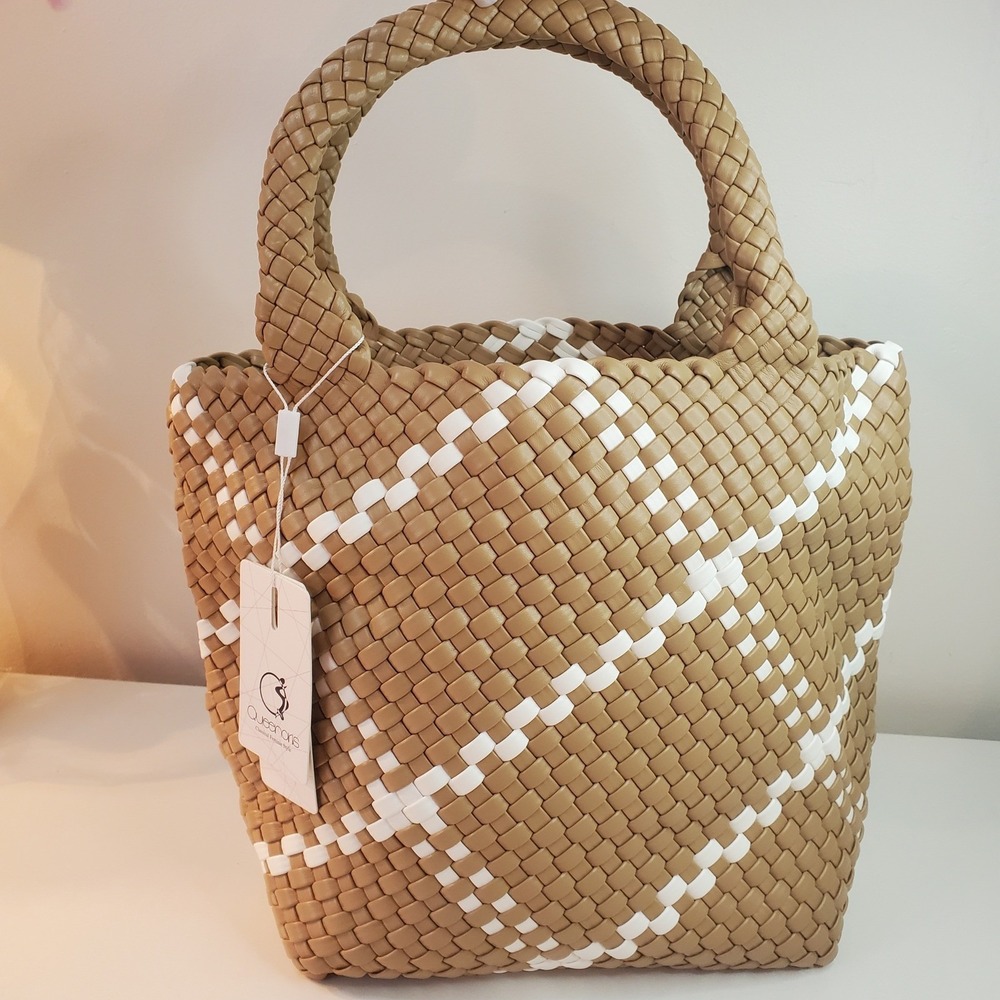 Queenoris Woven Leather Tote Bag Tan White Checkered Handbag with Clutch NWT